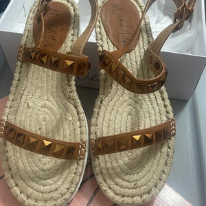 WILD PAIR Studded Espadrille wedge Sandals metallic cognac brown size 7.5